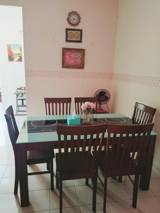 Hanaa Homestay Meru Ipoh Exteriér fotografie