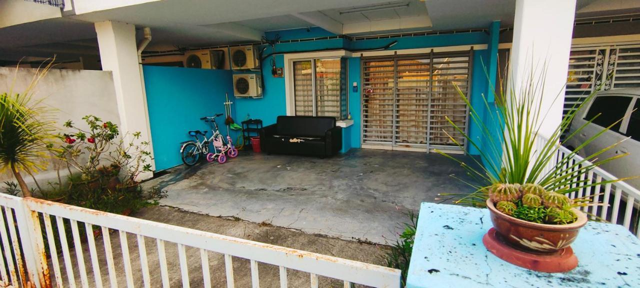 Hanaa Homestay Meru Ipoh Exteriér fotografie